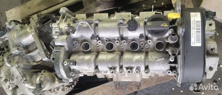 Двигатель DGX volkswagen jetta 7 1.4 tsi