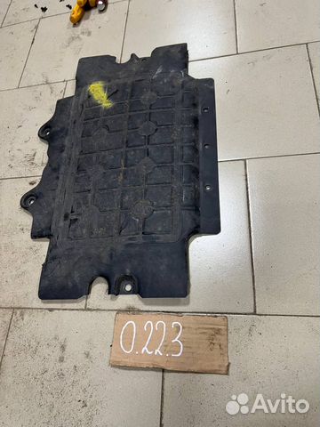 Защита двигателя Maserati Levante