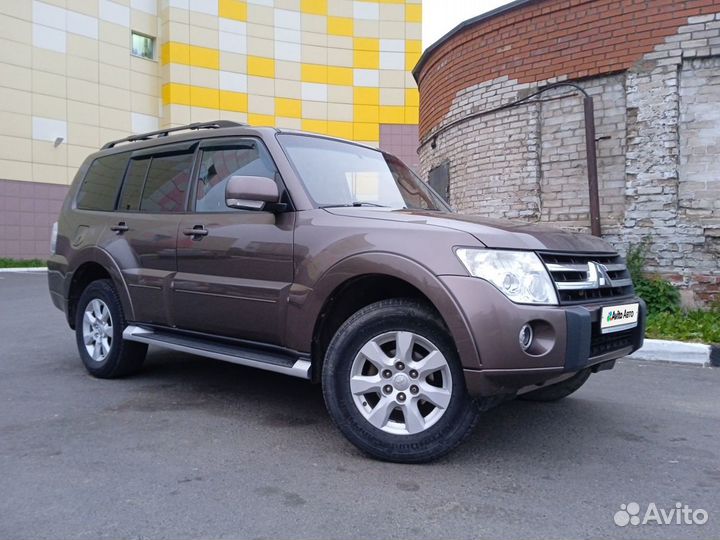 Mitsubishi Pajero 3.0 AT, 2010, 290 000 км