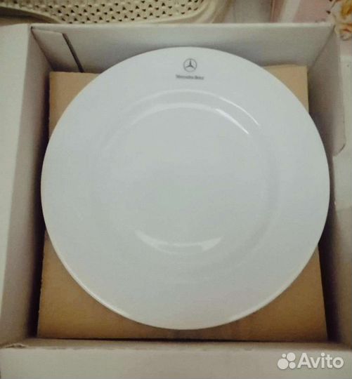 Тарелки от Mercedes