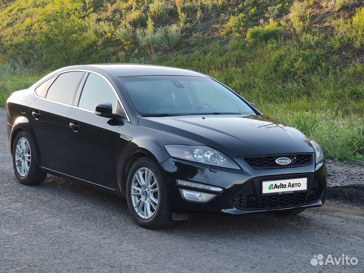 Ford Mondeo 2.0 AMT, 2014, битый, 175 000 км