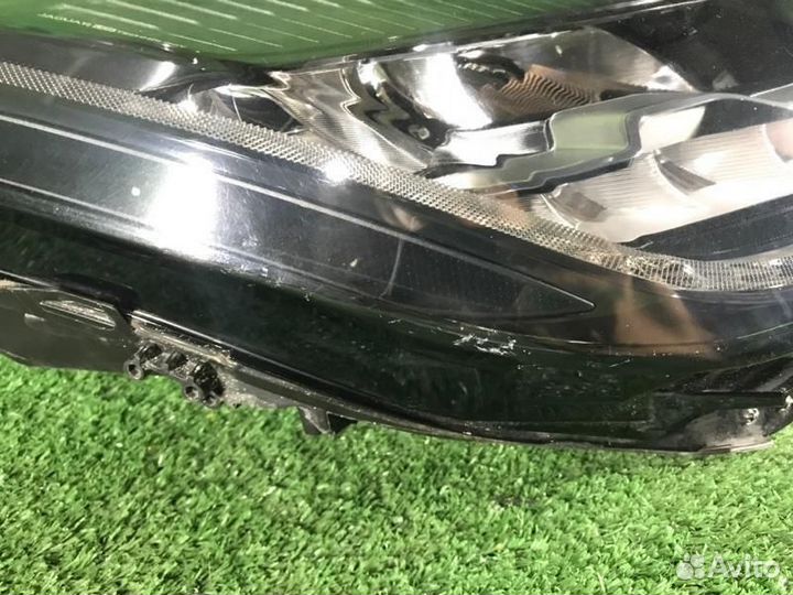 Фара правая Jaguar E-Pace
