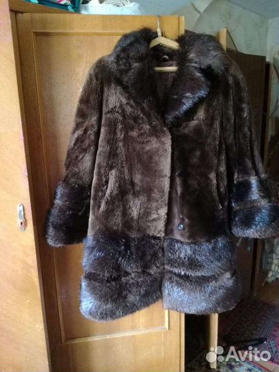 Шубка из бобра, очень тёплая, размер 48 50