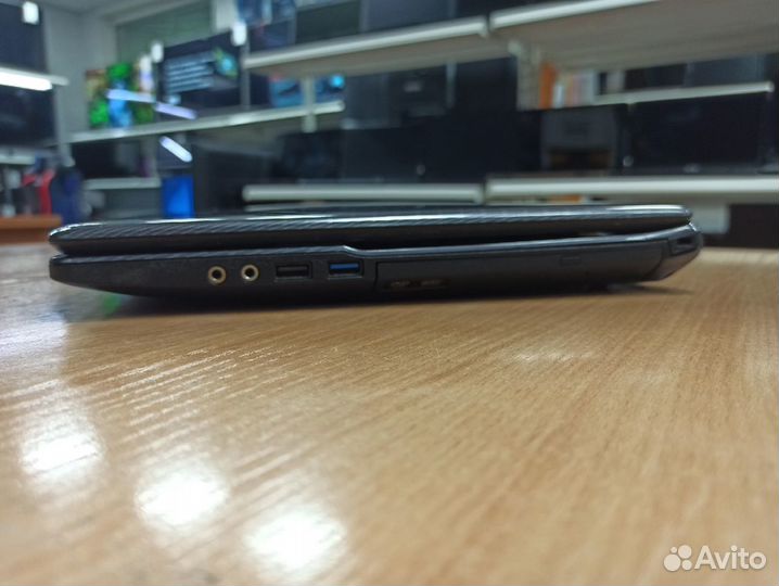 DNS W670SRQ/i7 4700/6GB/GT750/128GB SSD/17.3