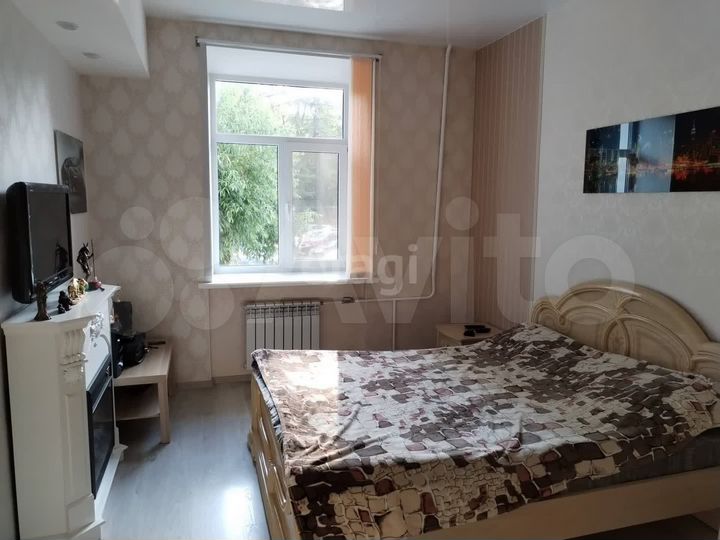 2-к. квартира, 65 м², 1/5 эт.