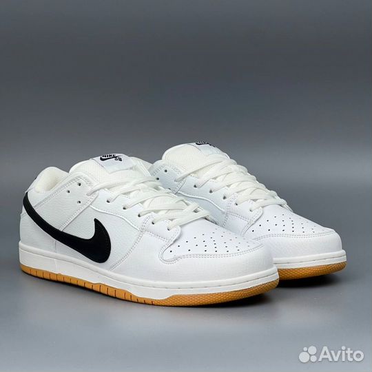 Dunk SB White: чистый стиль от Nike