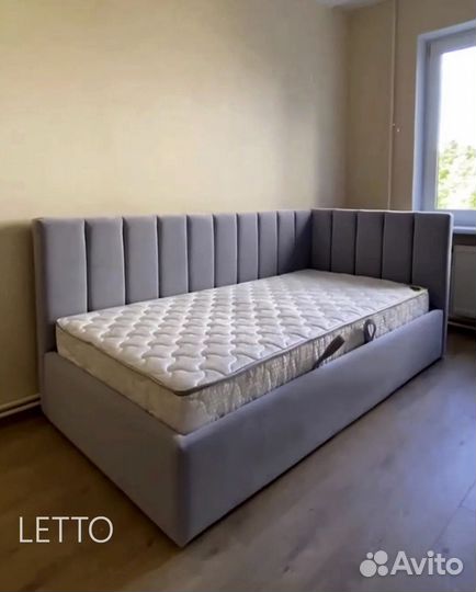 Детская кровать с мягкими бортиками