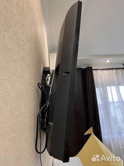 Телевизор samsung