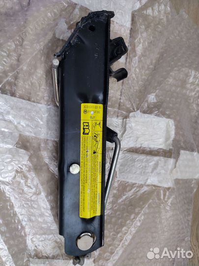 Домкрат на vw passat cc, b6, b7