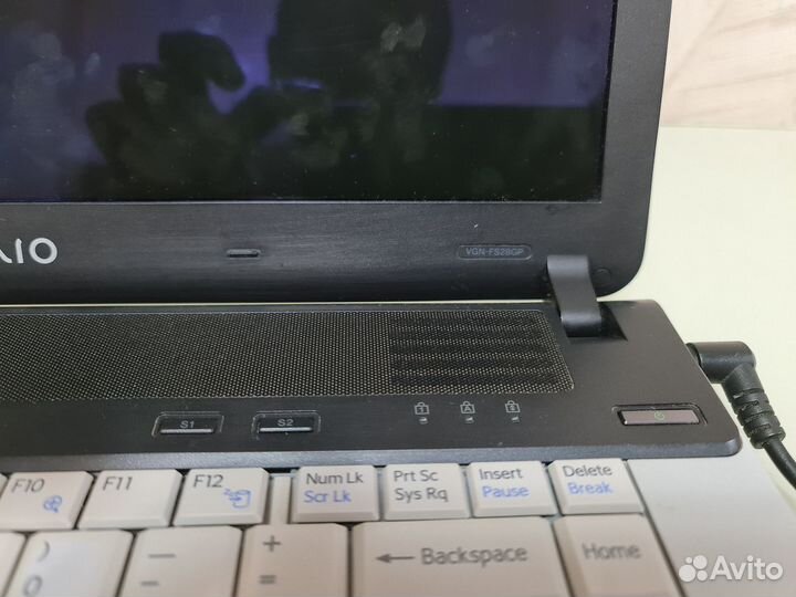 Ноутбук Sony Vaio VGN-FS28GP