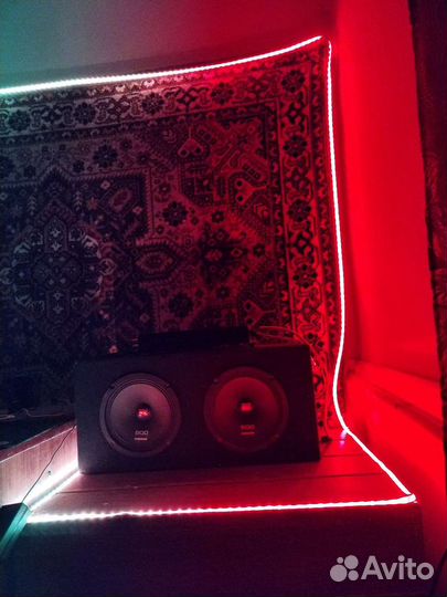 Колонка с усилителем