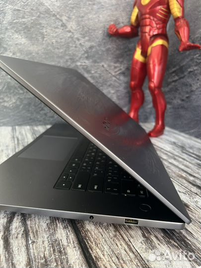 Honor magicbook x15