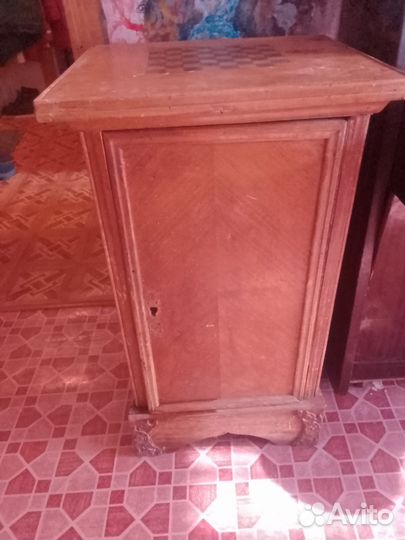 Комод + шахматный стол под реставрацию