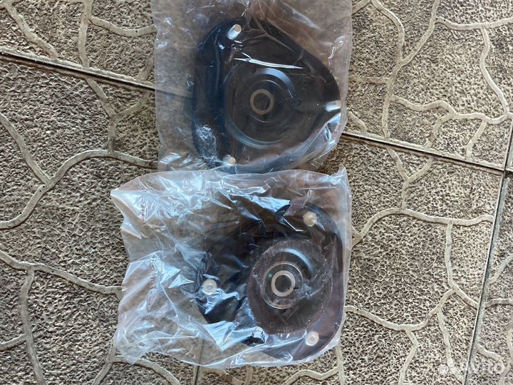 Опора амортизатора передняя