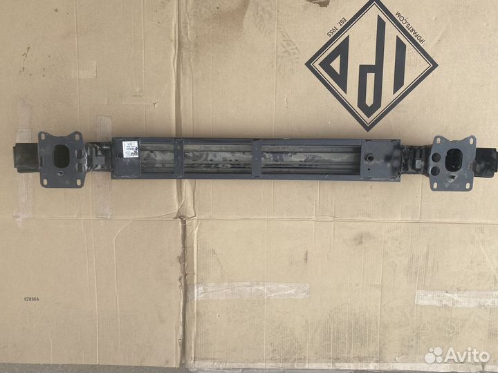 Усилитель бампера Peugeot 807 Citroen C8