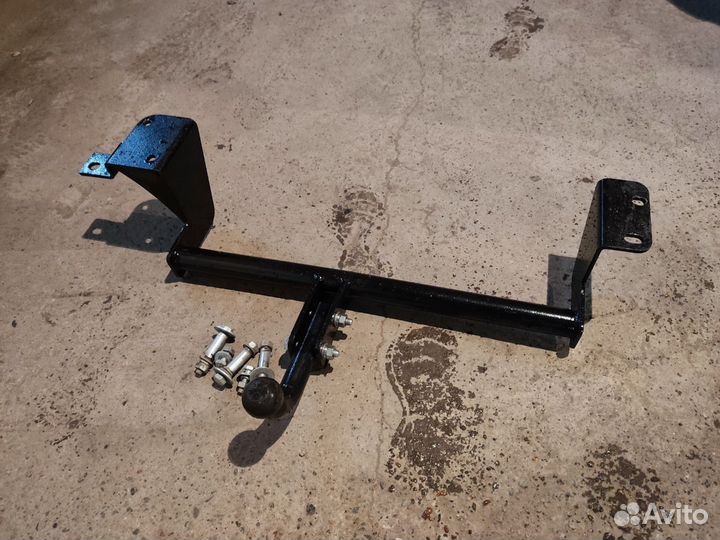 Фаркоп ваз 2110