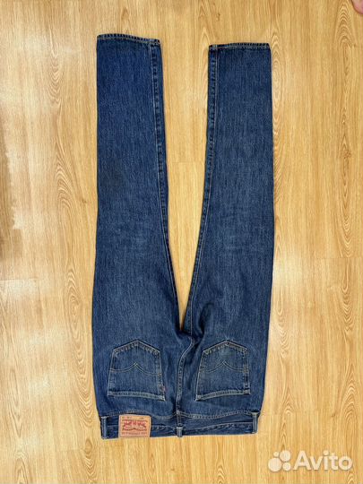 Джинсы levis