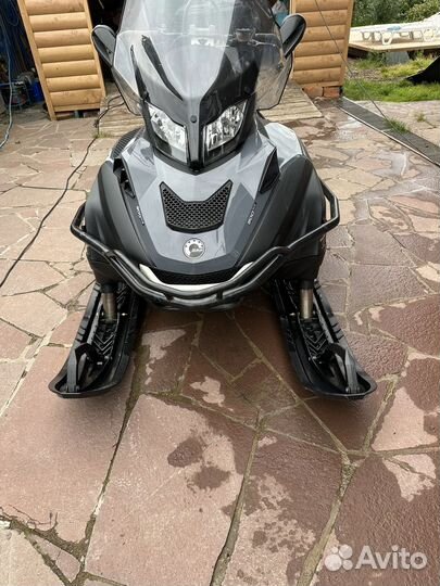 Ski-doo Skandic SWT 900 ACE