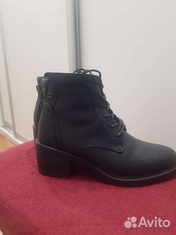 Ботинки женские
