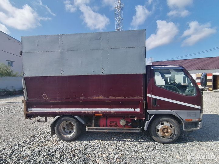 Mitsubishi Fuso Canter промтоварный, 2001