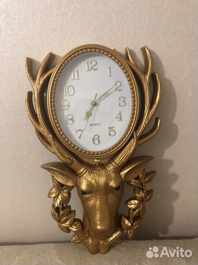 Часы настенные олень