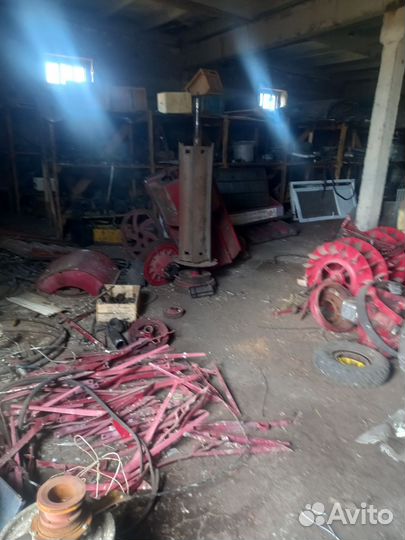 Запчасти на комбайн полесье