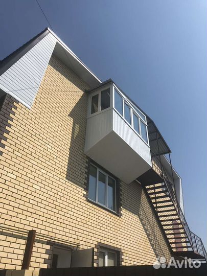 Остекление балконов и лоджий под ключ