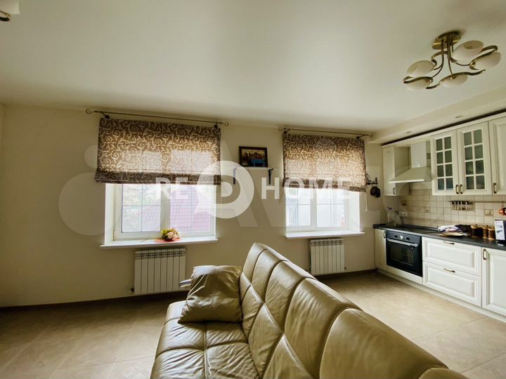 2-к. квартира, 48 м², 3/3 эт.
