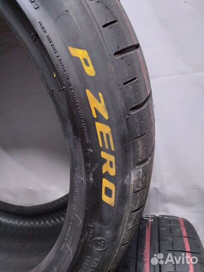 Pirelli P Zero Corsa 275/35 R20 102Y