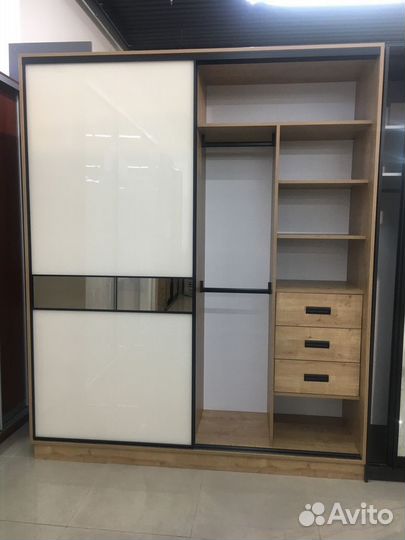 Шкафы купе на заказ от производителя