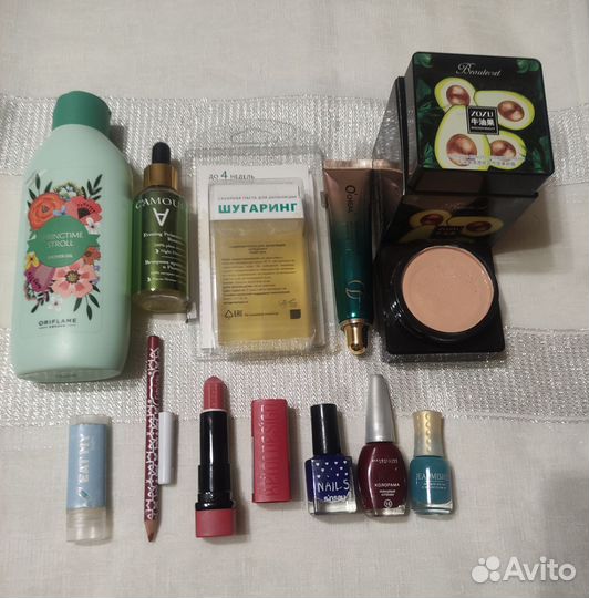 Набор косметики пакетом