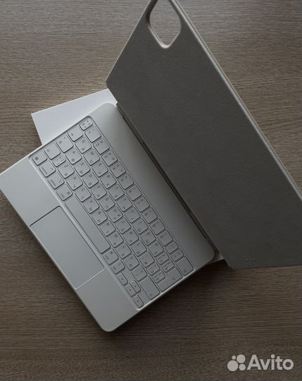 Apple Magic Keyboard для iPad