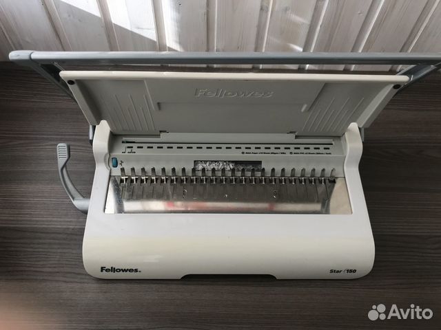 Переплетчик на пластиковую пружину Fellowes