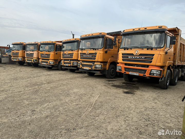 Требуются водитель на шахман самосвал и эксковатор