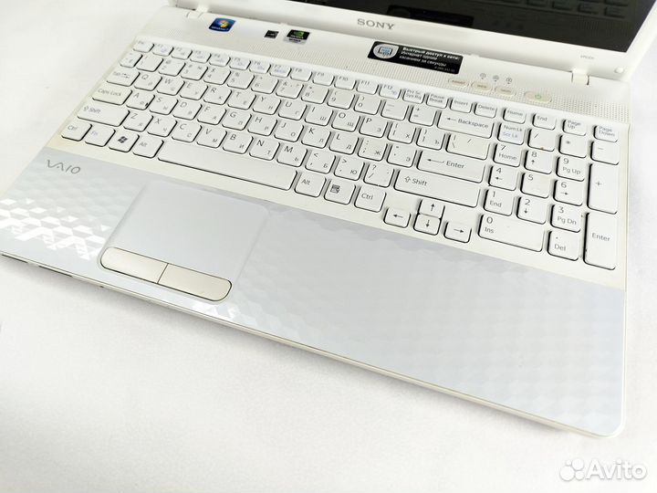 Sony Vaio vpceh1S1R/W