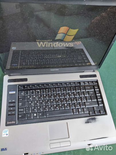 Отличный ноутбук 15 Toshiba 2 ядра 1 гб 60 hdd