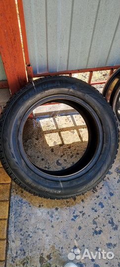 Bridgestone Blizzak Ice 215/55 R16 97H
