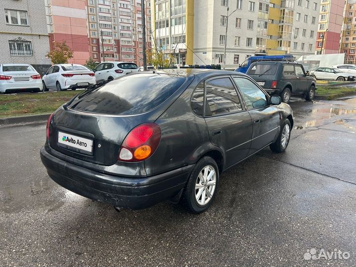 Toyota Corolla 1.3 МТ, 1999, 336 000 км