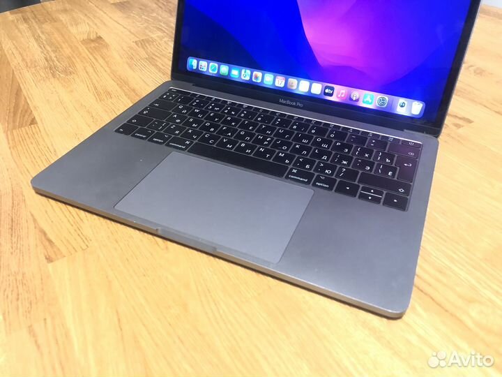 Apple macbook pro 13 2017