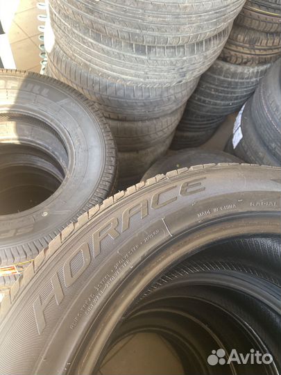Headway HU901 215/55 R17
