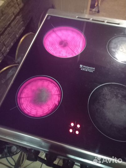 Стеклокерамическая плита Аристон