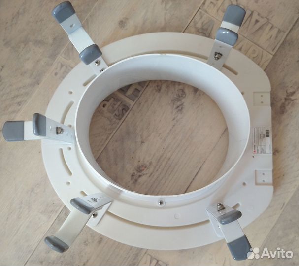 Насадка на унитаз после операции