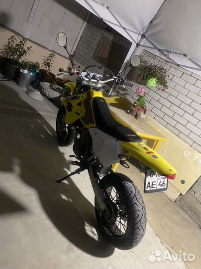 Suzuki dr-z 400 s