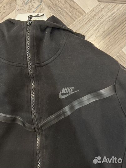 Кофта nike tech fleece черная