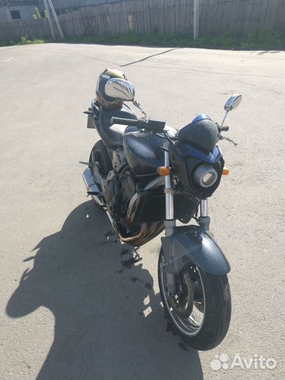 Honda hornet 600