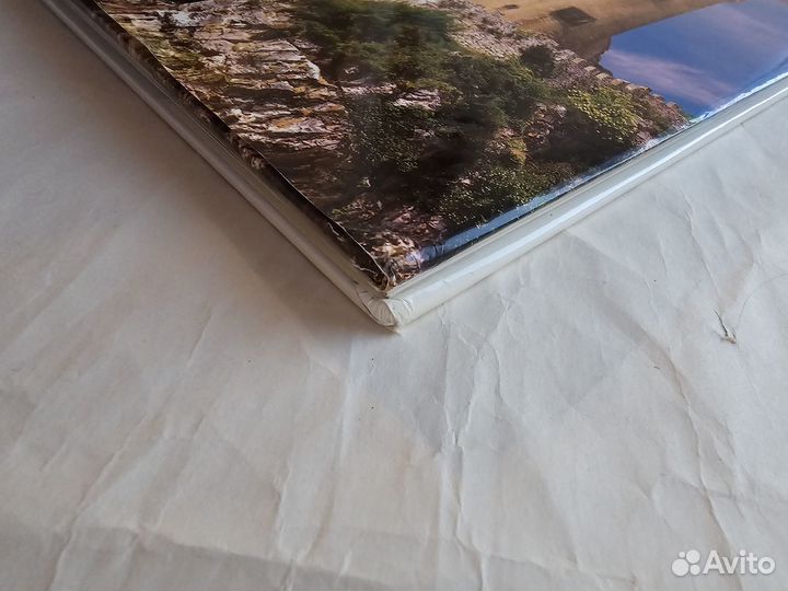 Forts & castle книга на английском