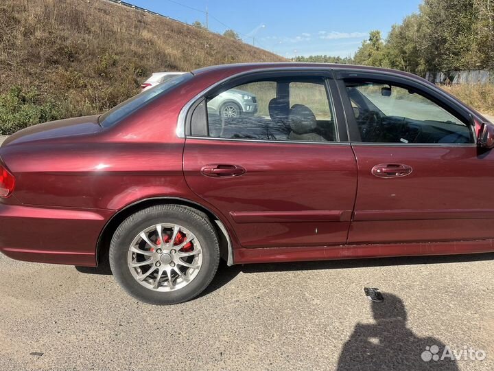 Hyundai Sonata 2.0 МТ, 2006, 215 000 км