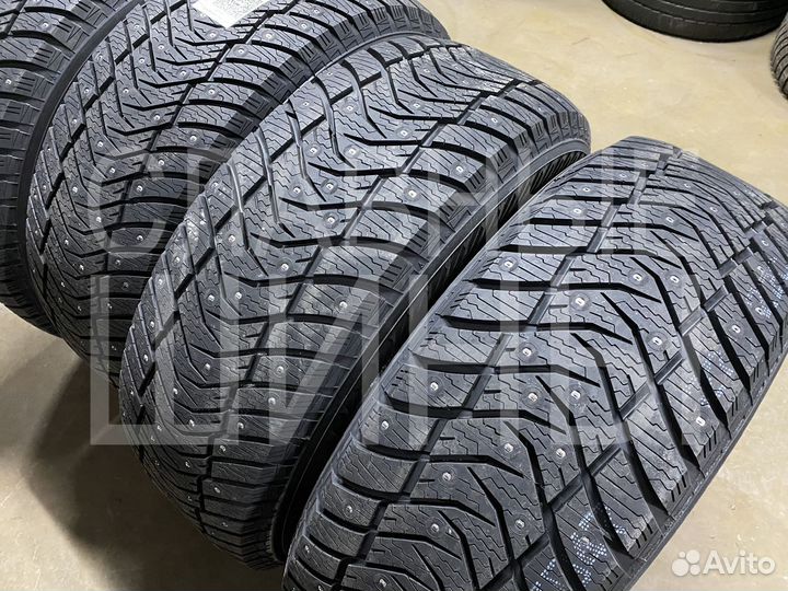 Yokohama IceGuard Stud IG65 275/55 R20 117T