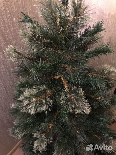 Елка искуственная