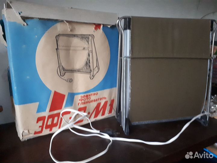 Глянцеватель, фотоувеличитель, вспышка и др